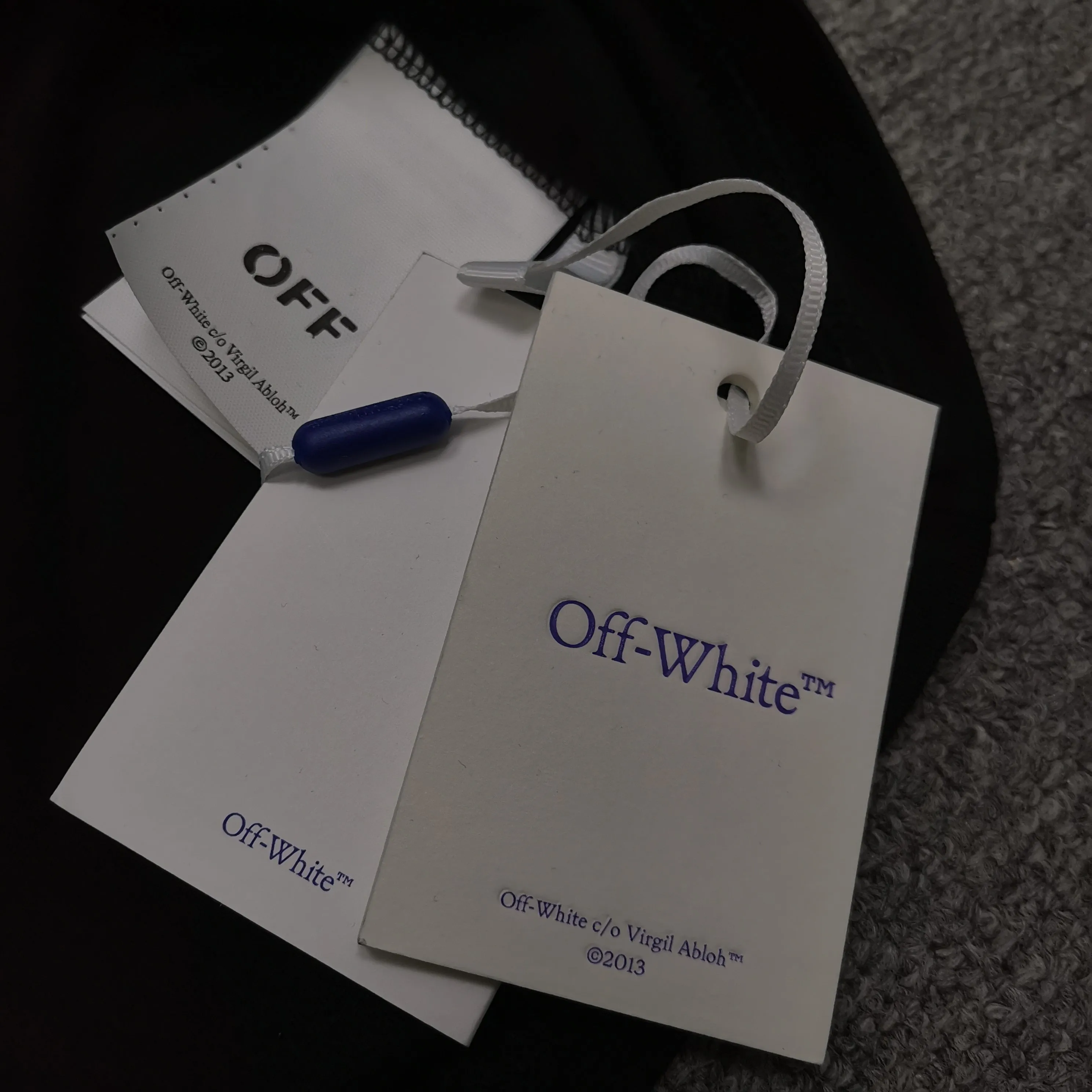 off white new floral graffiti loose short-sleeved T-shirt Size: S M L XL Color: Black White P240